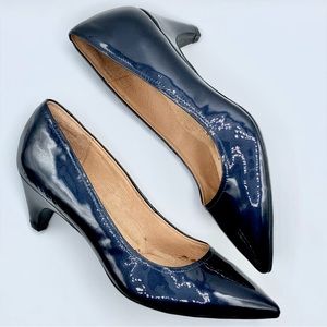 Sofft Altessa II Patent Leather Pump In Marine Blue